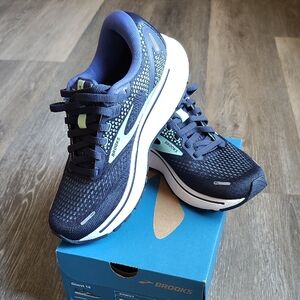 Brooks Women's Ghost 14 Athletic Shoes